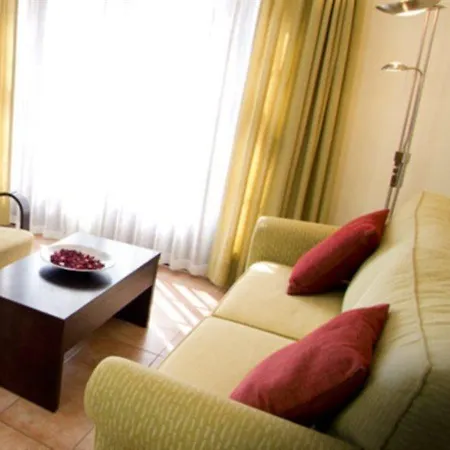 Jardines Del Sol 4*
