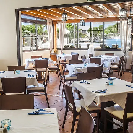 Aparthotel Jardines Del Sol By Diamond 4*