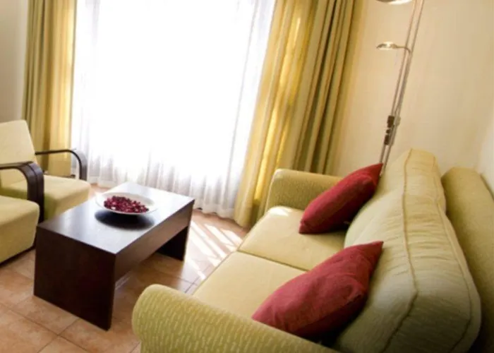 Jardines Del Sol 4*
